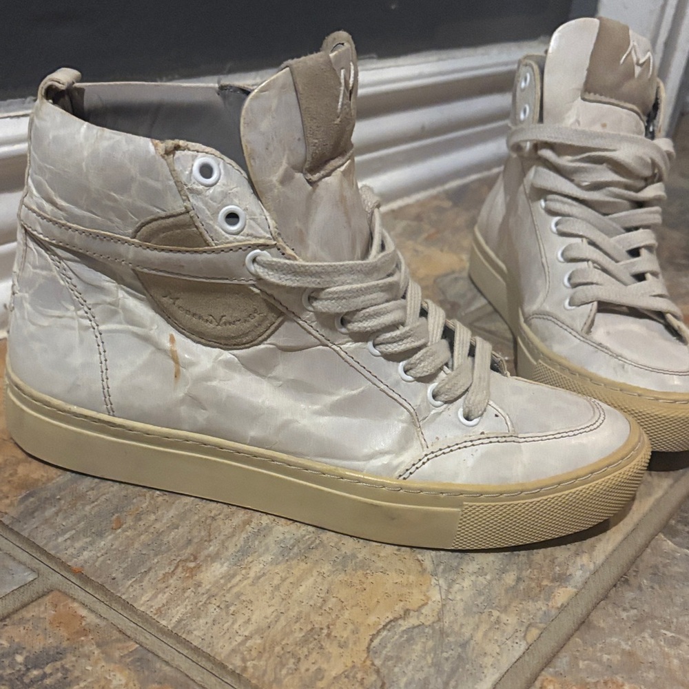 Modern Vintage Cream High-Top Sneakers